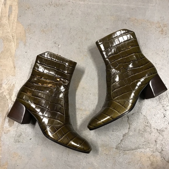 M. Gemi | Shoes | M Gemi Corsa Concavo Green Crocodile Boot | Poshmark